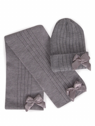Chapéu canelado e cachecol com laço de cetim volumoso (3-8 anos) Grey