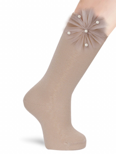 Meias Altas Perle com flor de tule e pérolas Peanut