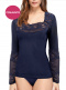 Conjunto top e calcinha de renda com renda nas costas